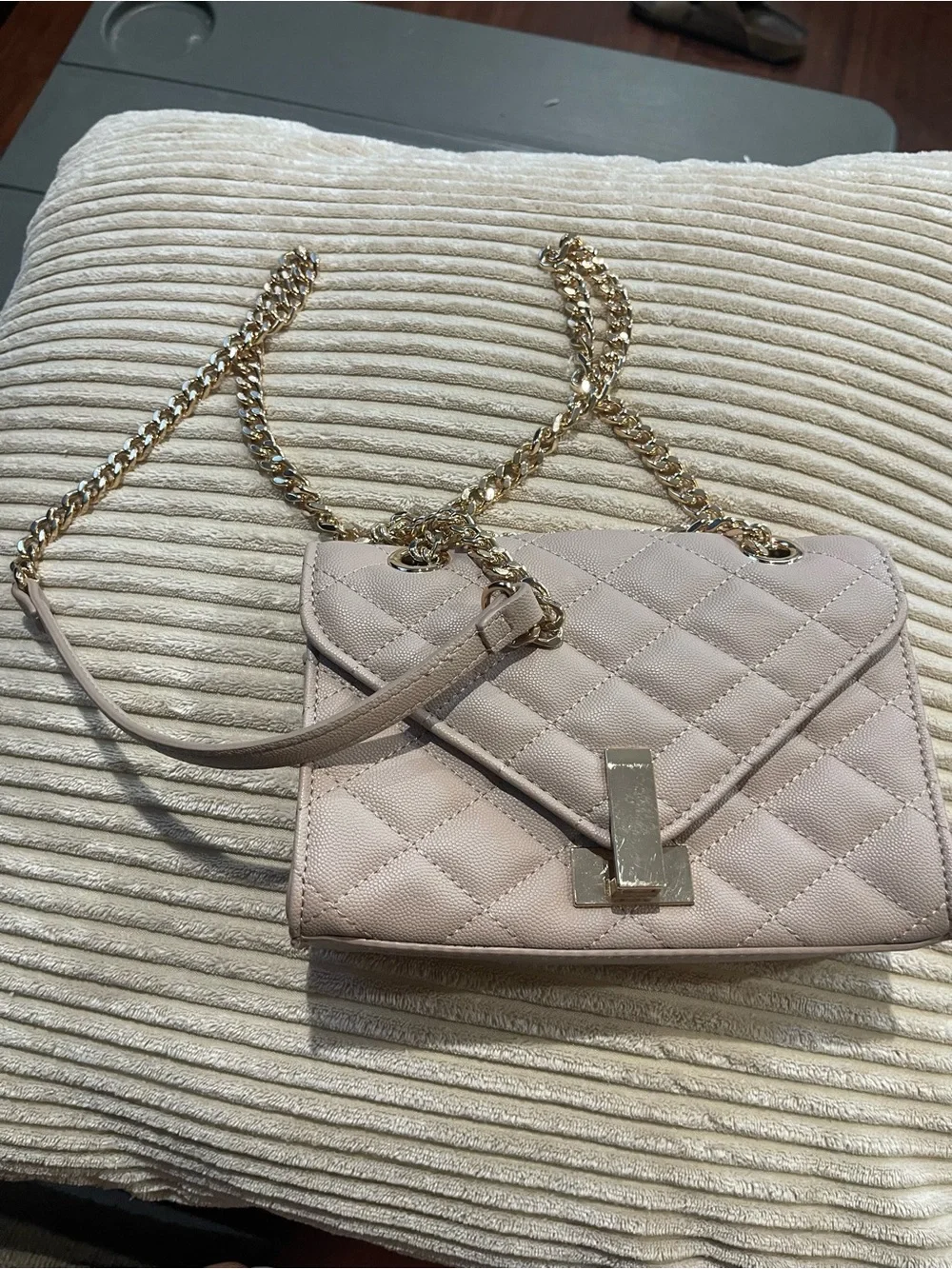Aldo Quilted Shoulder Bag in Pale Pink with Gold Chain